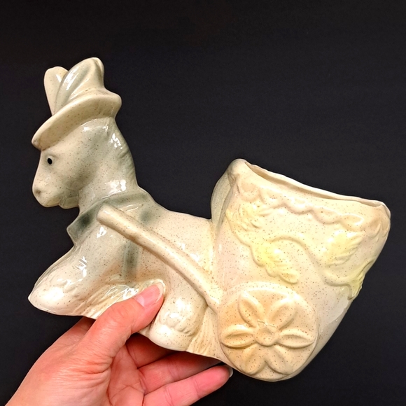 Mid-Century Modern ceramic donkey pulling his cart planter - Picture 7 of 9